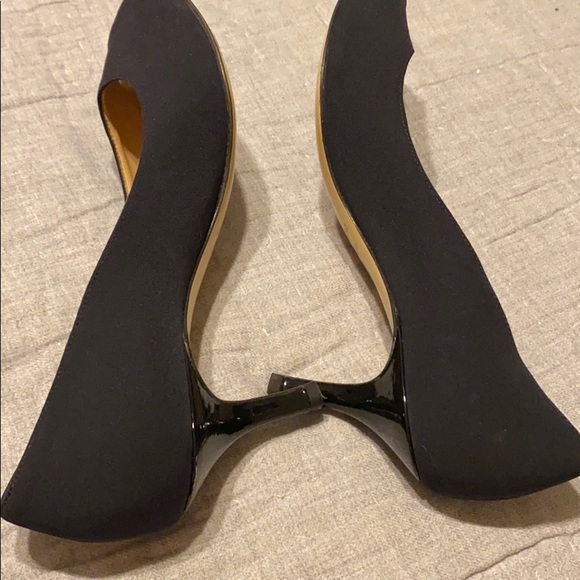 Bruno Magli Black open toe pumps - Picture 3 of 8